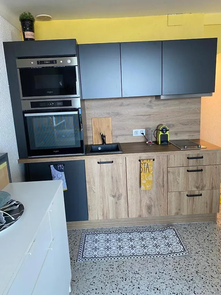 Apartamento Appartement Premiere Ligne De Mer Avec Une Splendide Vue Mer Ampuriabrava